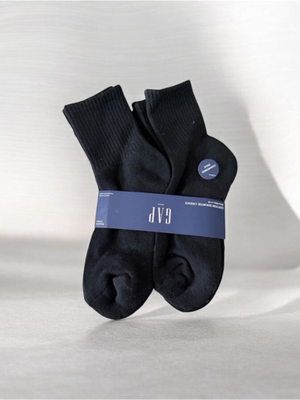 GAP women Black Cotton Crew Socks 6 pairs
